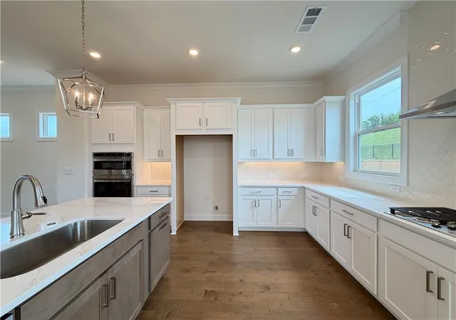 Photo 3 of Single family home for sale at 661 Summitt Hl Way, Cumming, GA 30040 | MLS# 7854679 | Listing updated on 2026-10-24