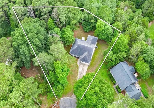 Photo 2 of Single family home for sale at 2410 Overlook Dr, Conyers, GA 30094 | MLS# 7826199 | Listing updated on 2026-09-03