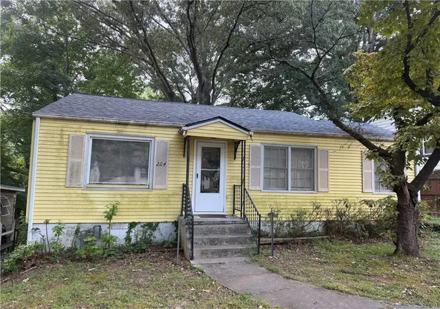 Photo 1 of Single family home for sale at 204 Birch St, Atlanta, GA 30354 | MLS# 7830728 | Listing updated on 2026-09-02