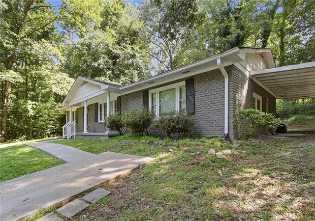 Photo 2 of Sale Pending at 6352 N Sweetwater Rd, Lithia Springs, GA 30122 | MLS# 7837500 | Listing updated on 2026-10-24