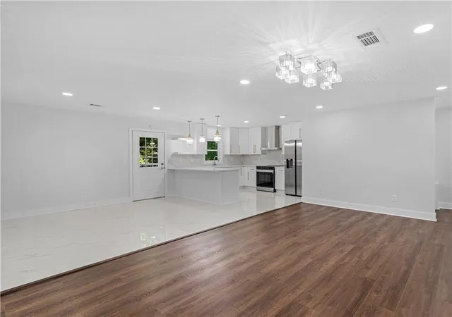 Photo 3 of Single family home for sale at 984 Morrow Rd, Morrow, GA 30260 | MLS# 7839939 | Listing updated on 2026-09-18