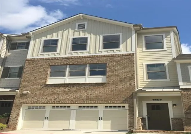 Townhouse for sale at 2277 Fremont Dr #4, Marietta, GA 30068 | MLS# 7836011