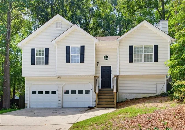 Photo 1 of Single family home for sale at 420 Blake Dr, Douglasville, GA 30134 | MLS# 7832258 | Listing updated on 2026-09-08