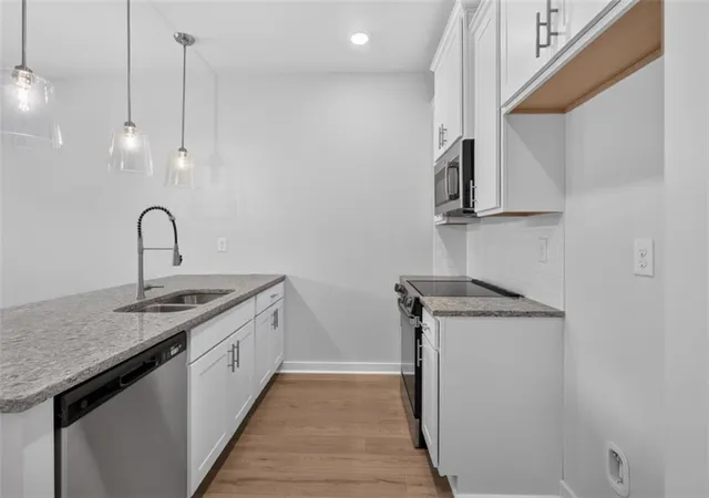 Photo 4 of Single family home for sale at 410 Dempsey Dr, Fayetteville, GA 30214 | MLS# 7833495 | Listing updated on 2026-09-06