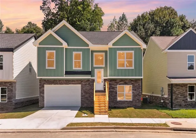 Photo 1 of Single family home for sale at 2140 Rosemary Way Se, Gainesville, GA 30507 | MLS# 7840983 | Listing updated on 2026-09-22