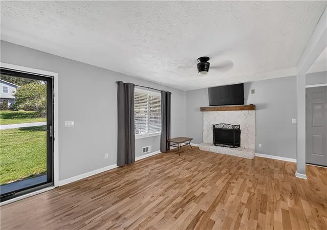 Photo 3 of Single family home for sale at 1341 Prospectors Dr, Lawrenceville, GA 30043 | MLS# 7834360 | Listing updated on 2026-10-09