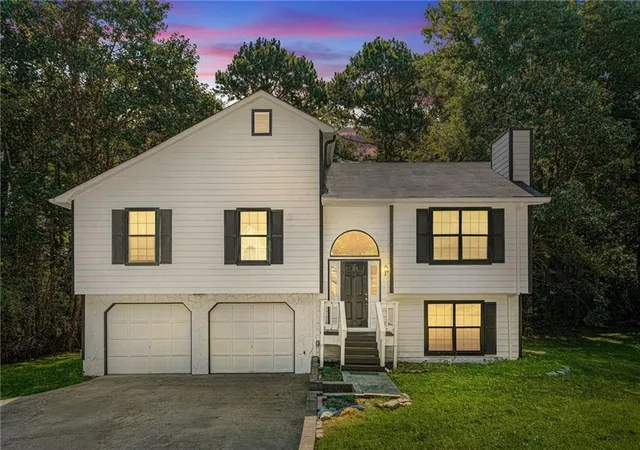 Photo 2 of Single family home for sale at 3644 Bomar Rd, Douglasville, GA 30135 | MLS# 7818300 | Listing updated on 2026-09-05