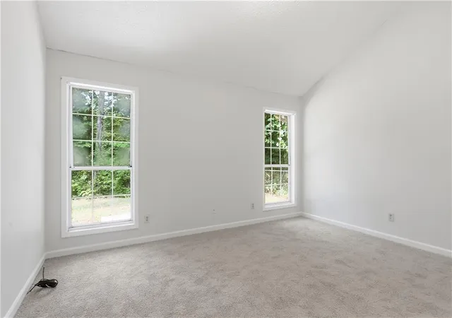 Photo 3 of Sale Pending at 5137 Hl Farm Dr NE, Woodstock, GA 30188 | MLS# 7832728 | Listing updated on 2026-09-17