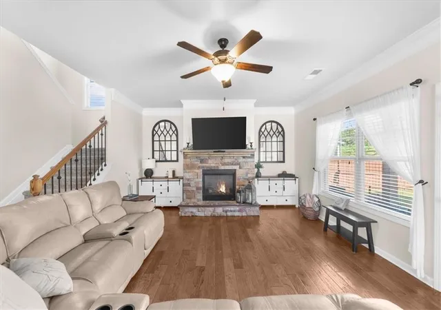 Photo 2 of Single family home for sale at 4020 Raccoon Ln, Cumming, GA 30028 | MLS# 7832115 | Listing updated on 2026-09-12