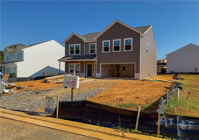 Photo 3 of Sale Pending at 112 Stonecreek Ave, Rockmart, GA 30153 | MLS# 7818289 | Listing updated on 2026-10-09