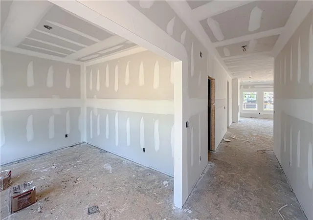 Photo 4 of Sale Pending at 112 Stonecreek Ave, Rockmart, GA 30153 | MLS# 7818289 | Listing updated on 2026-10-09