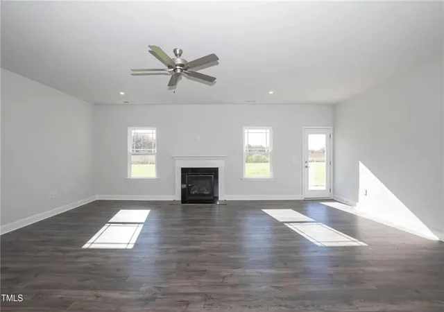 Photo 3 of Single family home for sale at 3013 Fairway Dr, Villa Rica, GA 30180 | MLS# 7839853 | Listing updated on 2026-09-18