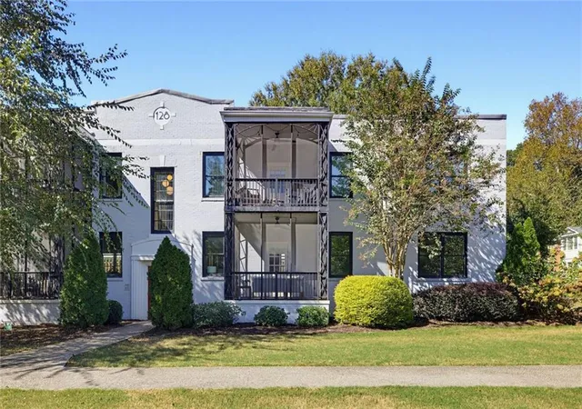Photo 2 of Condo for sale at 128 Peachtree Memorial Dr NW #1, Atlanta, GA 30309 | MLS# 7858399 | Listing updated on 2026-10-28