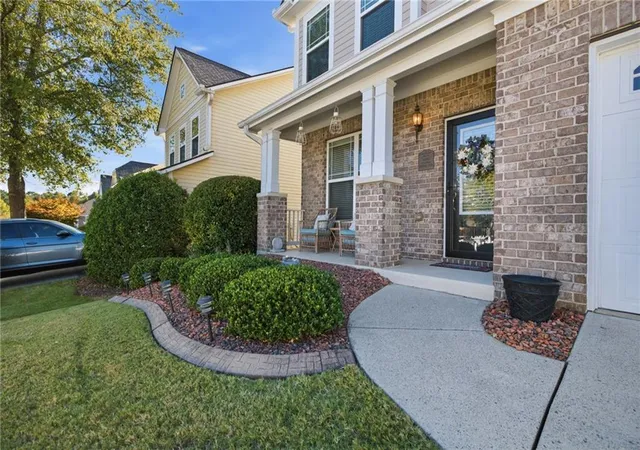 Photo 4 of Single family home for sale at 3626 Downing Dr, Cumming, GA 30040 | MLS# 7857740 | Listing updated on 2026-10-24