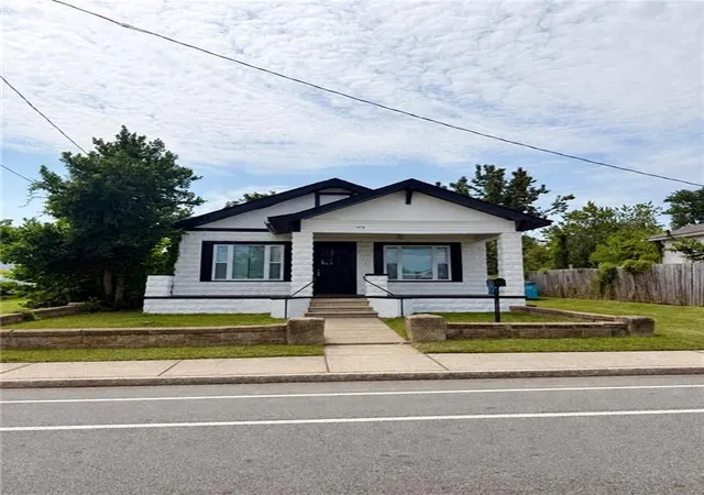 Photo 1 of Single family home for sale at 2048 Broad St, Augusta, GA 30904 | MLS# 7841567 | Listing updated on 2026-09-24