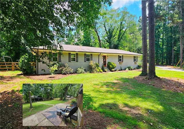 Photo 1 of Single family home for sale at 1581 Lost Mountain Rd, Powder Springs, GA 30127 | MLS# 7830187 | Listing updated on 2026-09-09
