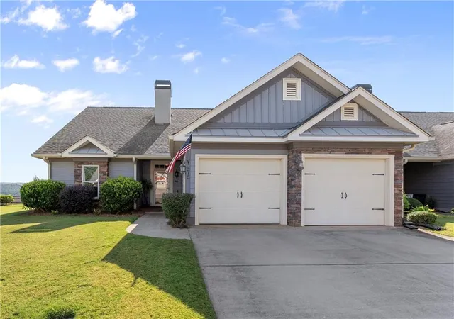 Listing Photo 1 - Condo for sale in building located at 315 Smt Dr, Dahlonega, GA 30533