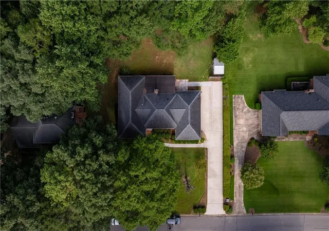 Photo 3 of Single family home for sale at 341 Chesterfield Rd, Bogart, GA 30622 | MLS# 7846792 | Listing updated on 2026-10-01