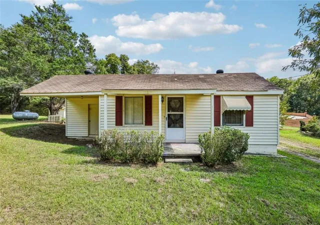 Photo 1 of Single family home for sale at 8799 Pleasant Hl Rd, Lithonia, GA 30058 | MLS# 7839837 | Listing updated on 2026-09-18