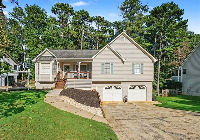 Photo 1 of Single family home for sale at 535 Brooksdale Dr, Woodstock, GA 30189 | MLS# 7812880 | Listing updated on 2026-09-03