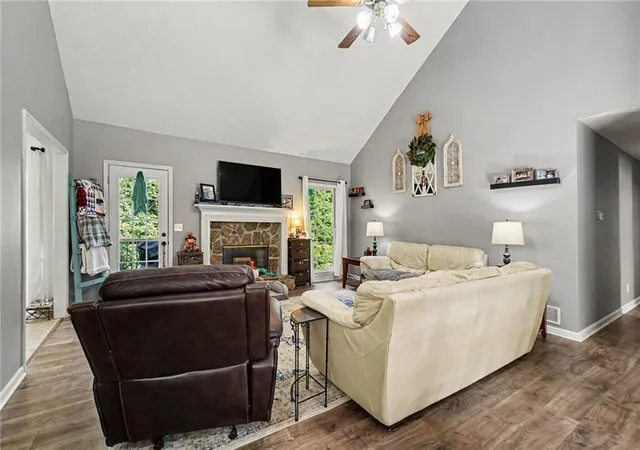 Photo 3 of Single family home for sale at 535 Brooksdale Dr, Woodstock, GA 30189 | MLS# 7812880 | Listing updated on 2026-09-03