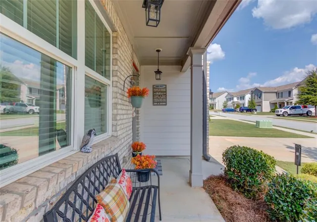 Photo 3 of Sale Pending at 124 Brode Ln, Pendergrass, GA 30567 | MLS# 7832522 | Listing updated on 2026-09-22