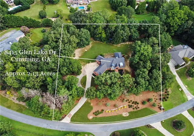 Photo 3 of Single family home for sale at 8415 Glen Lake Dr, Cumming, GA 30028 | MLS# 7825060 | Listing updated on 2026-09-12