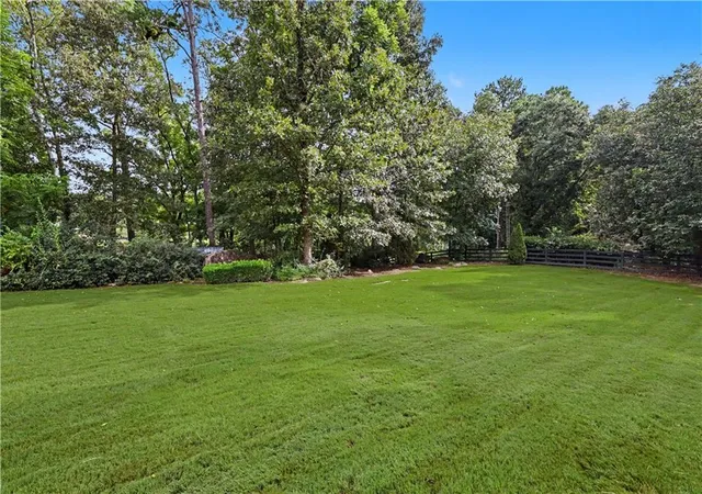 Photo 3 of Single family home for sale at 8415 Glen Lake Dr, Cumming, GA 30028 | MLS# 7825060 | Listing updated on 2026-09-12