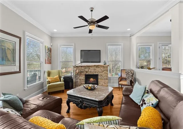 Photo 2 of Single family home for sale at 786 SE Connally St, Atlanta, GA 30315 | MLS# 7718752 | Listing updated on 2026-09-09