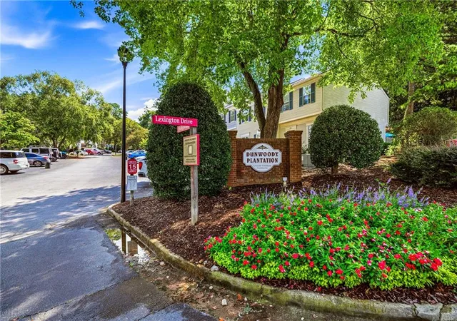 Photo 23 of Sale Pending at 1008 Wedgewood Way, Sandy Springs, GA 30350 | MLS# 7835165 | Listing updated on 2026-09-11