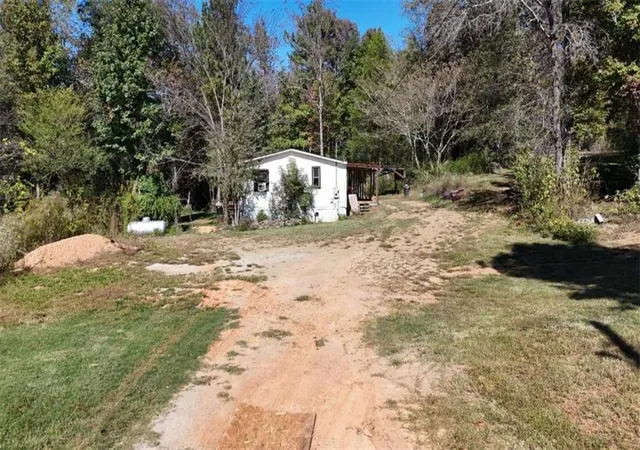 Photo 4 of Sale Pending at 3604 Piedmont Hwy, Cedartown, GA 30125 | MLS# 7859664 | Listing updated on 2026-10-28