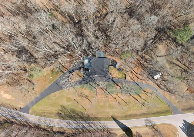 Photo 1 of Single family home for sale at 3425 Duckett Ml Rd, Gainesville, GA 30506 | MLS# 7855485 | Listing updated on 2026-10-17
