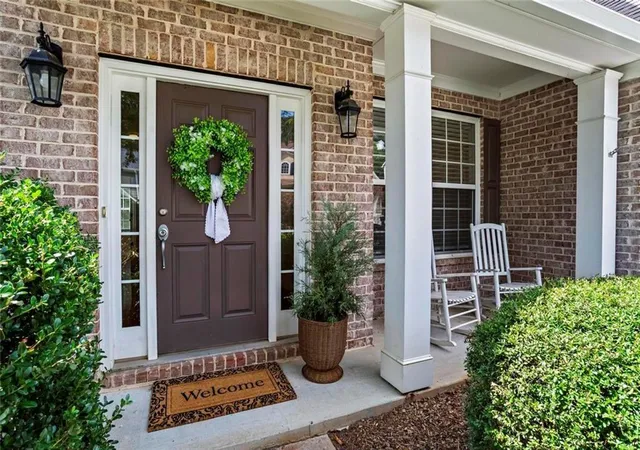 Photo 2 of Single family home for sale at 5886 Buckner Crk Dr Se, Mableton, GA 30126 | MLS# 7832988 | Listing updated on 2026-09-13