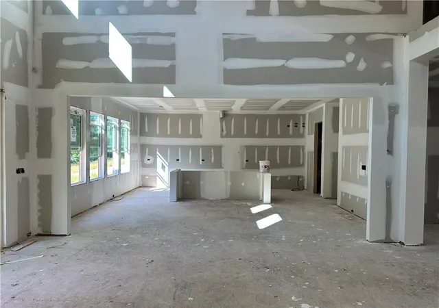 Photo 4 of Single family home for sale at 8010 Grand Meadow Run, Gainesville, GA 30506 | MLS# 7816910 | Listing updated on 2026-10-30