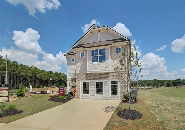 Photo 2 of Sale Pending at 4222 Portsbrook Ave, Snellville, GA 30039 | MLS# 7838342 | Listing updated on 2026-10-08