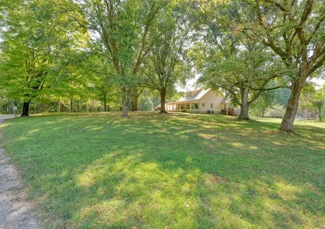 Photo 3 of Single family home for sale at 1165 Bartow St, Waleska, GA 30183 | MLS# 7831736 | Listing updated on 2026-09-05