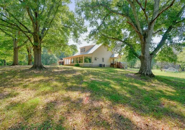 Photo 4 of Single family home for sale at 1165 Bartow St, Waleska, GA 30183 | MLS# 7831736 | Listing updated on 2026-09-05