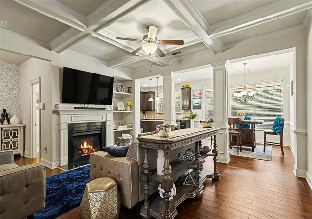 Photo 3 of Townhouse for sale at 5034 White Oak St Se, Smyrna, GA 30080 | MLS# 7843937 | Listing updated on 2026-10-10
