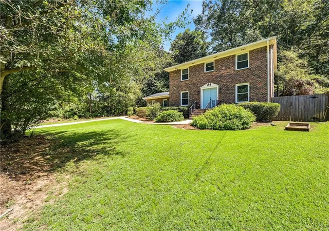 Photo 2 of Single family home for sale at 5147 Charmant Pl, Atlanta, GA 30360 | MLS# 7834403 | Listing updated on 2026-09-11