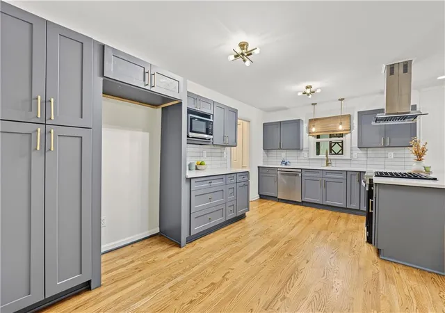 Photo 2 of Single family home for sale at 5147 Charmant Pl, Atlanta, GA 30360 | MLS# 7834403 | Listing updated on 2026-10-23