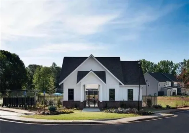 Photo 3 of Townhouse for sale at 2106 Stillhaven Pl, Douglasville, GA 30135 | MLS# 7833334 | Listing updated on 2026-09-05