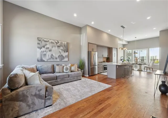 Photo 3 of Townhouse for sale at 2170 Bristol Cvs NE, Atlanta, GA 30341 | MLS# 7835667 | Listing updated on 2026-09-12