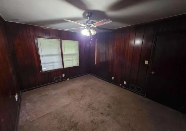 Photo 3 of Sale Pending at 2461 Baywood Dr, Atlanta, GA 30315 | MLS# 7844643 | Listing updated on 2026-10-01