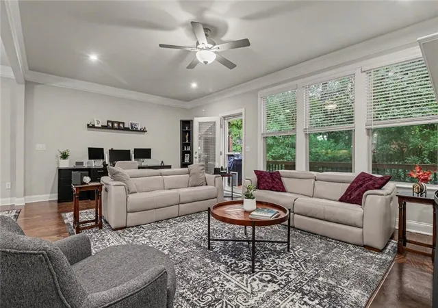Photo 3 of Townhouse for sale at 4230 E Perimeter Park, Atlanta, GA 30341 | MLS# 7837631 | Listing updated on 2026-10-27