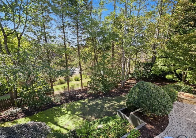 Photo 3 of Single family home for sale at 206 White Oak Dr, Canton, GA 30114 | MLS# 7858378 | Listing updated on 2026-10-24