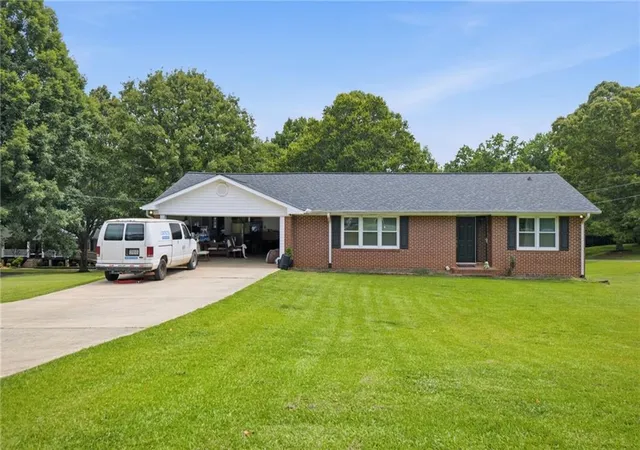 Photo 1 of Single family home for sale at 1480 Jackson Dr, Cumming, GA 30040 | MLS# 7838450 | Listing updated on 2026-10-02