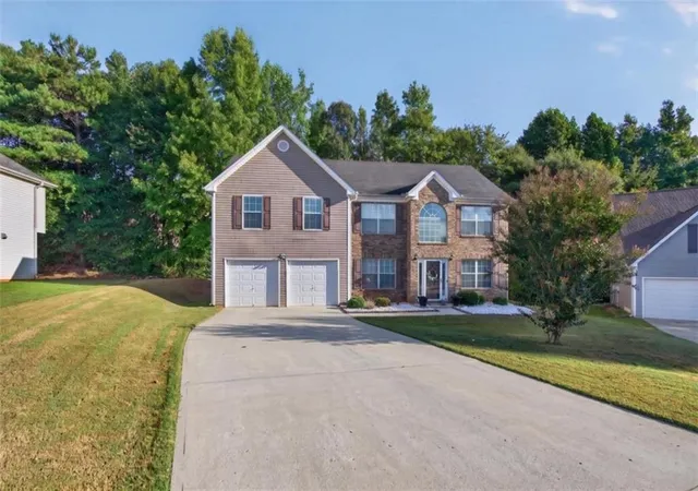 Photo 2 of Single family home for sale at 3691 Monticello St, Douglasville, GA 30135 | MLS# 7836838 | Listing updated on 2026-09-12