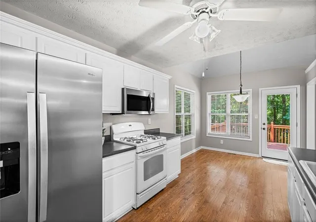 Photo 2 of Single family home for sale at 6225 Brook Hollow Creek Dr, Cumming, GA 30028 | MLS# 7823189 | Listing updated on 2026-09-30