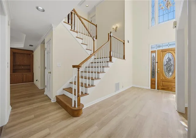 Photo 3 of Single family home for sale at 4625 Fairway View Ct, Duluth, GA 30096 | MLS# 7831863 | Listing updated on 2026-09-03