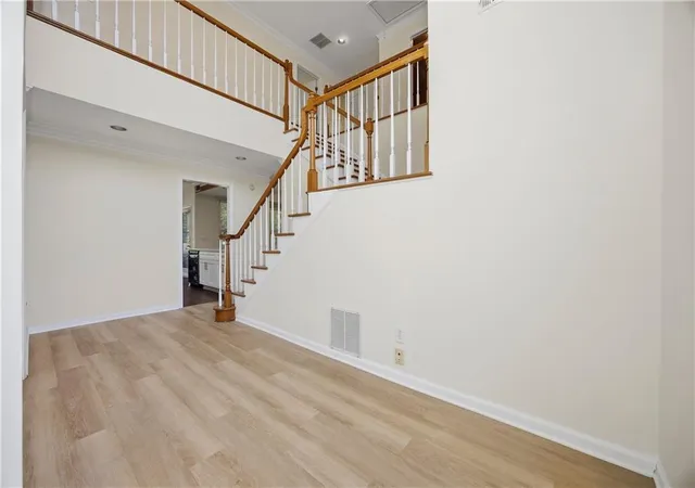 Photo 3 of Single family home for sale at 4625 Fairway View Ct, Duluth, GA 30096 | MLS# 7831863 | Listing updated on 2026-09-03